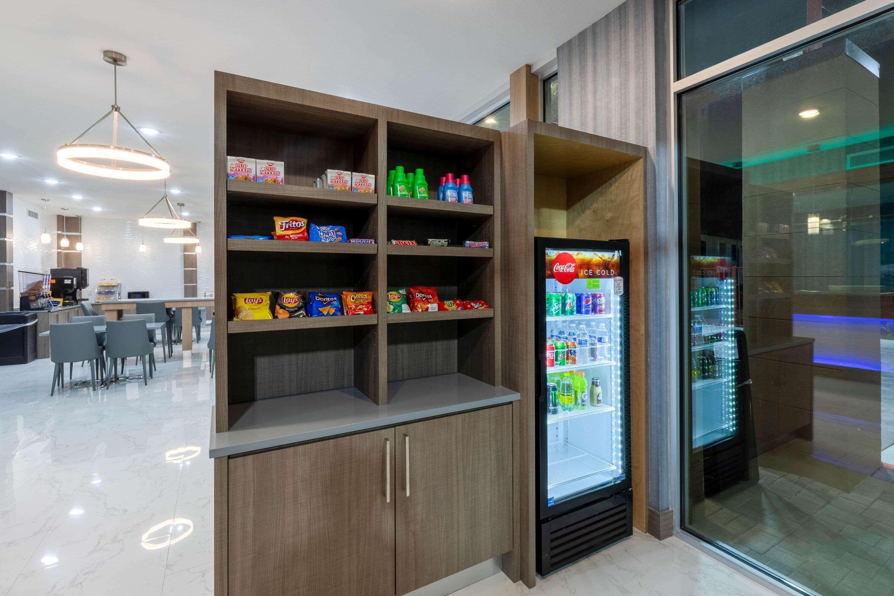 Days Inn & Suites By Wyndham Downtown/University Of Хюстън Екстериор снимка