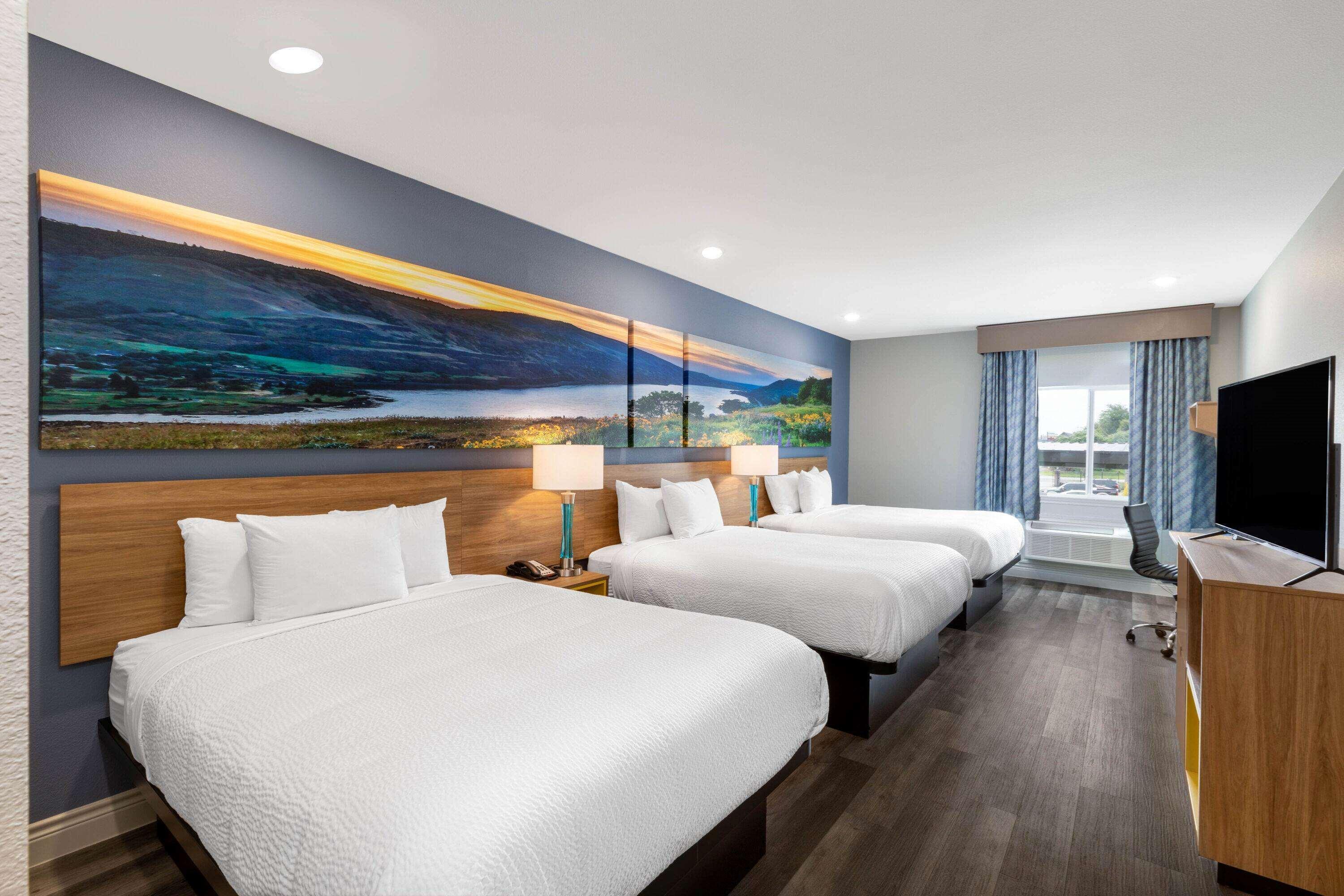 Days Inn & Suites By Wyndham Downtown/University Of Хюстън Екстериор снимка