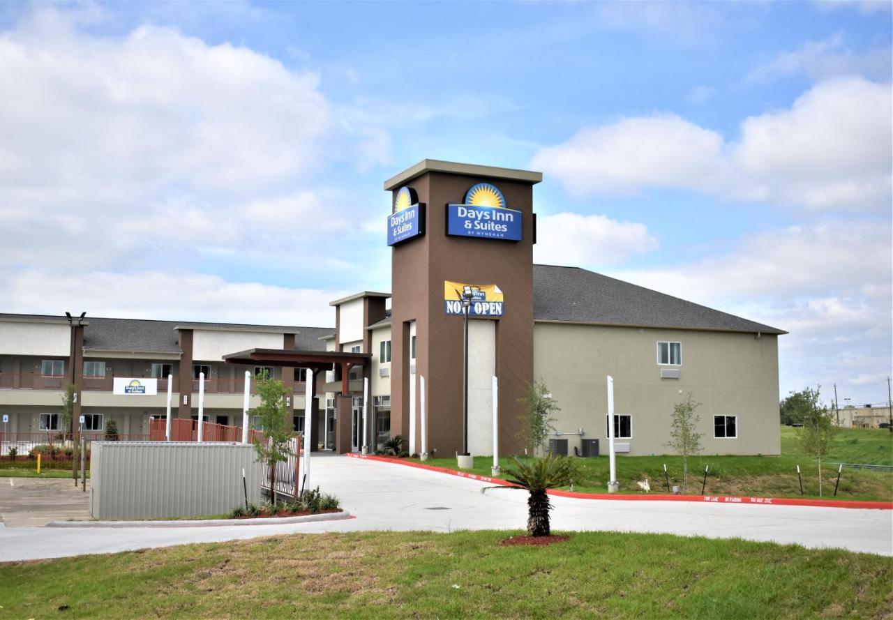 Days Inn & Suites By Wyndham Downtown/University Of Хюстън Екстериор снимка