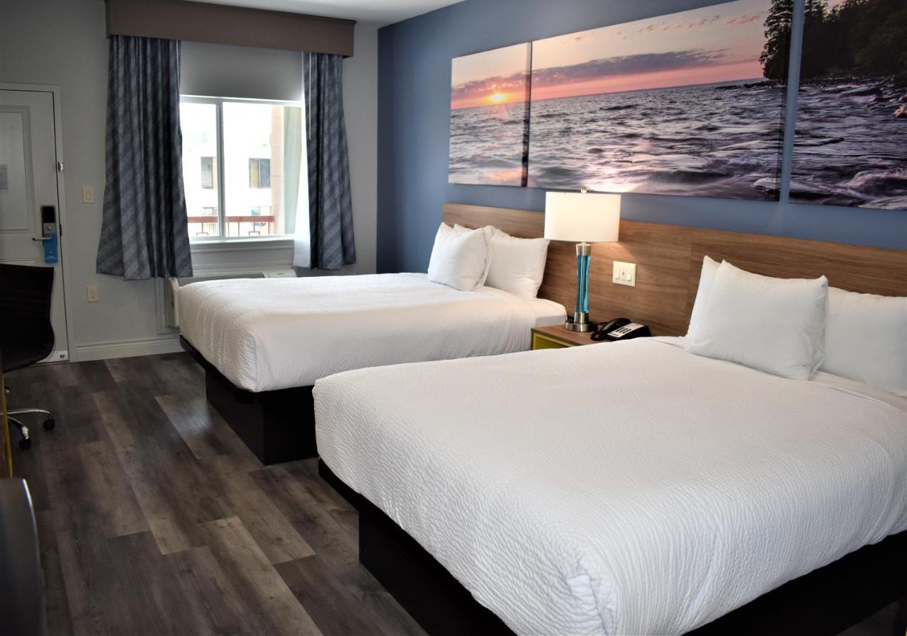 Days Inn & Suites By Wyndham Downtown/University Of Хюстън Екстериор снимка